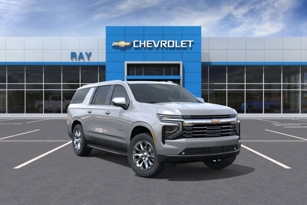 2025 Chevrolet Suburban Premier photo 1