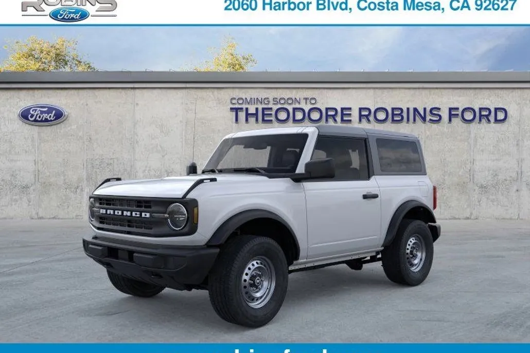 2025 Ford Bronco Base photo 1