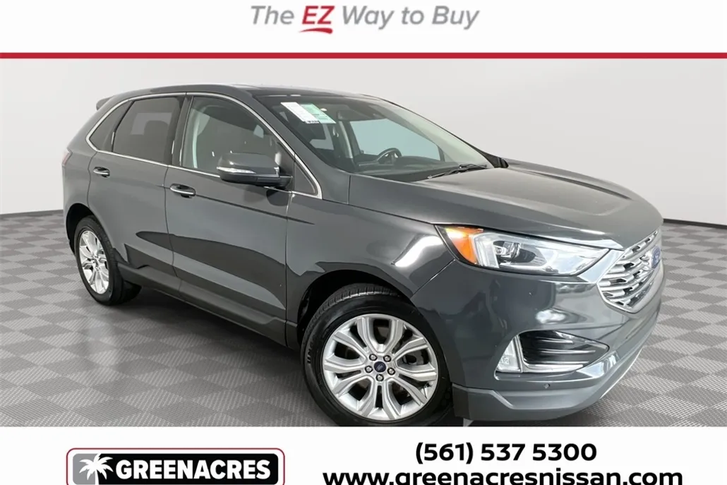 2021 Ford Edge Titanium photo 1