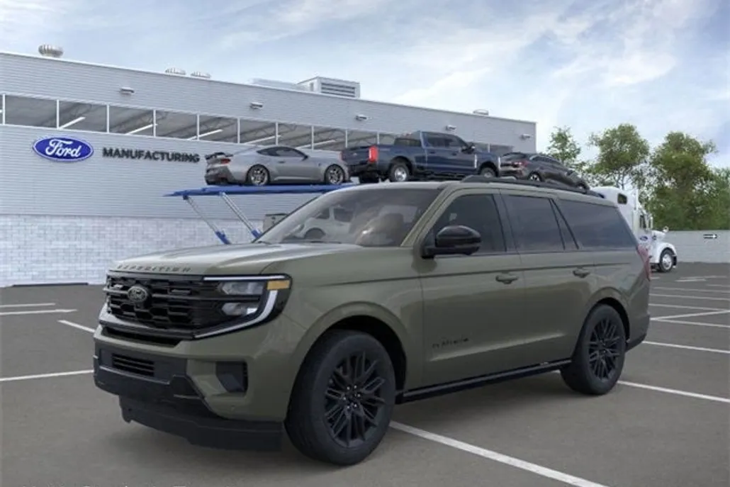 2025 Ford Expedition Platinum photo 1