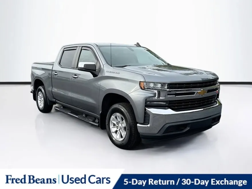 2021 Chevrolet Silverado 1500 LT photo 1