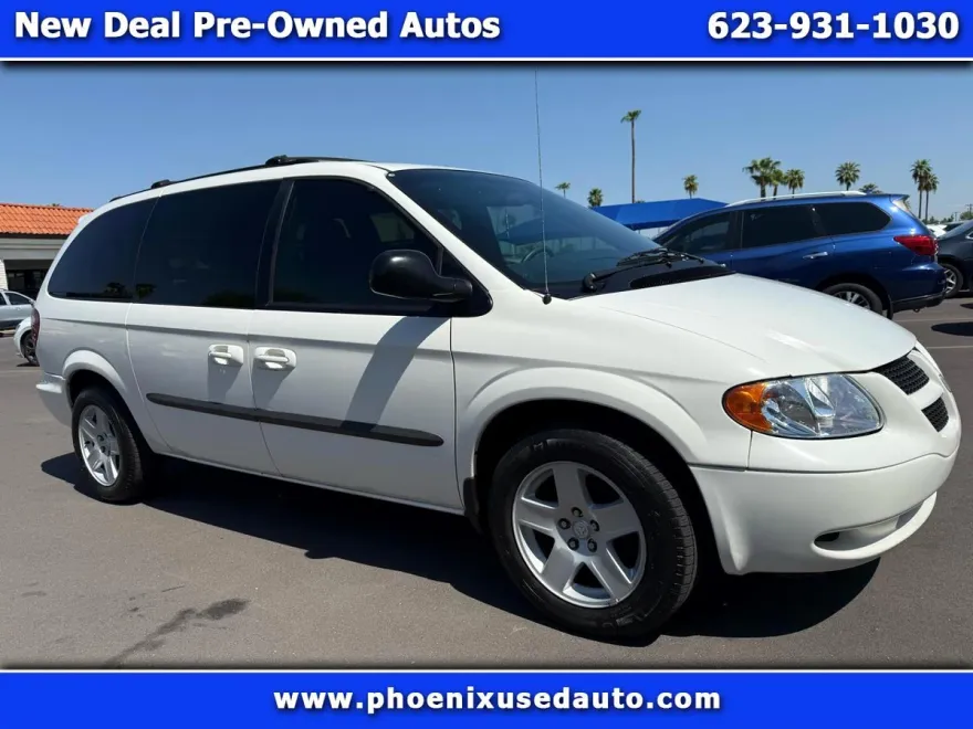2003 Dodge Grand Caravan Sport photo 1