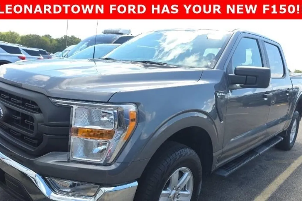 2022 Ford F-150 XL photo 1