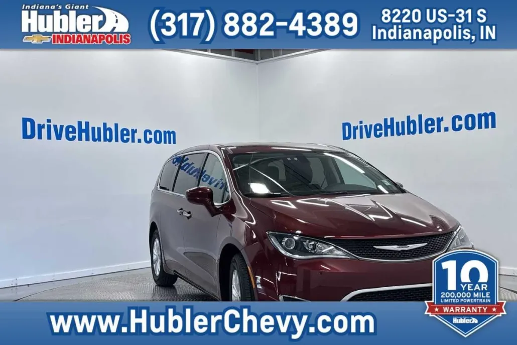 2018 Chrysler Pacifica Touring Plus photo 1