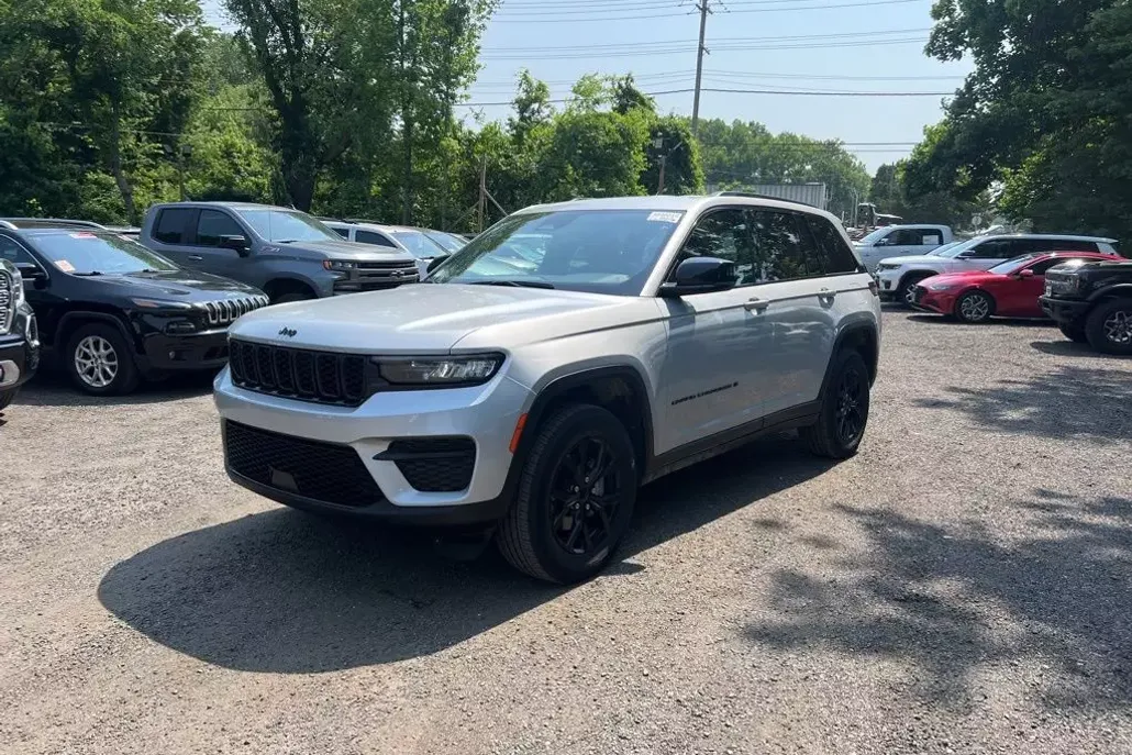 2024 Jeep Grand Cherokee Altitude X photo 1