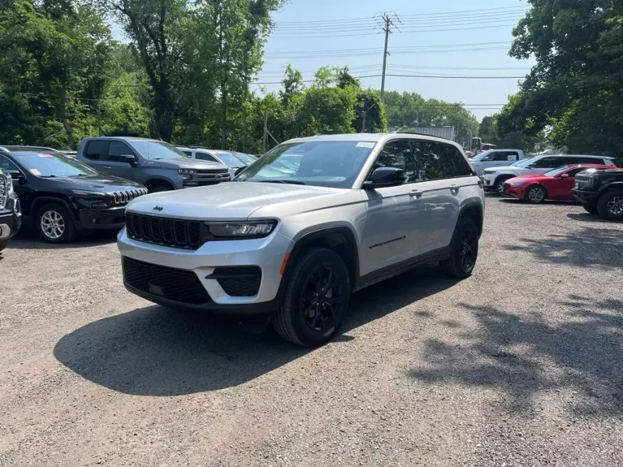 2024 Jeep Grand Cherokee Altitude X photo 1