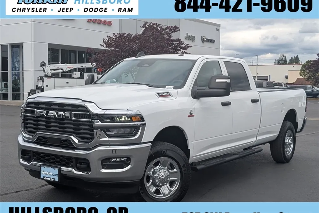 2025 Ram 3500 Tradesman photo 1