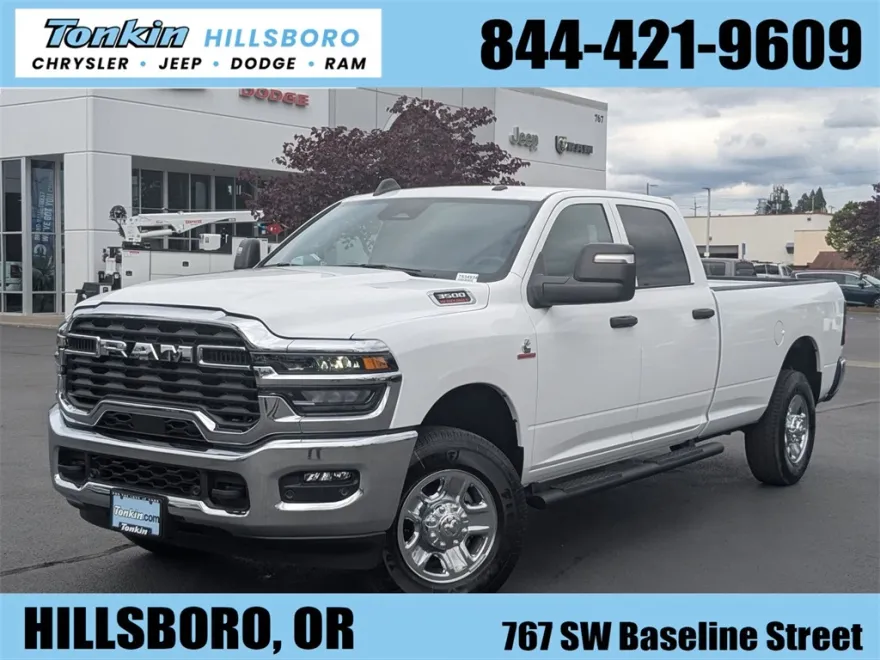 2025 Ram 3500 Tradesman photo 1