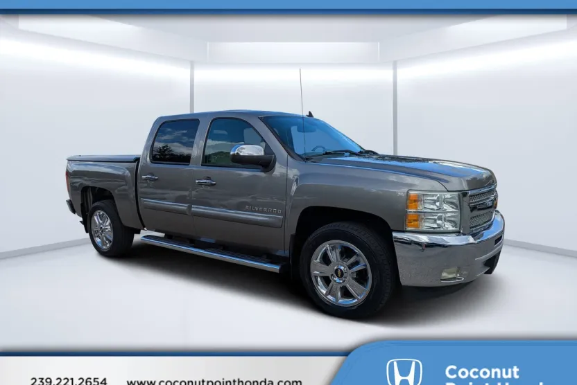 2012 Chevrolet Silverado 1500 LT photo 1