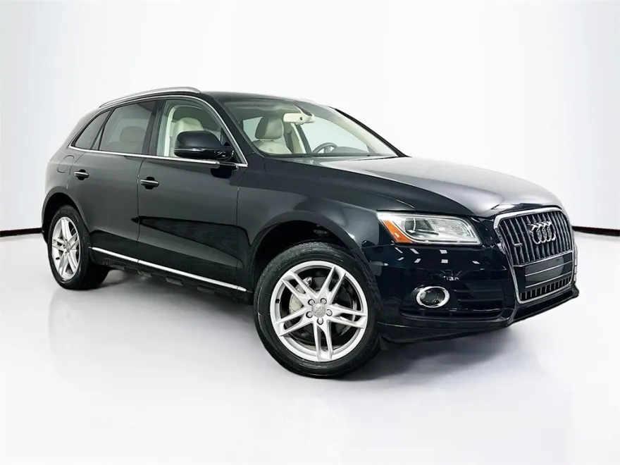 2017 Audi Q5 2.0T Premium Plus photo 1