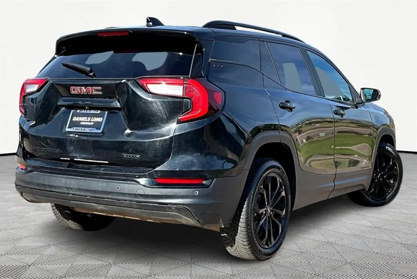 2022 Gmc Terrain SLE photo 1