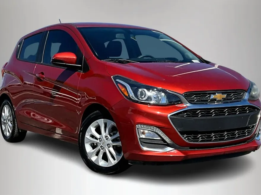 2021 Chevrolet Spark 1LT photo 1