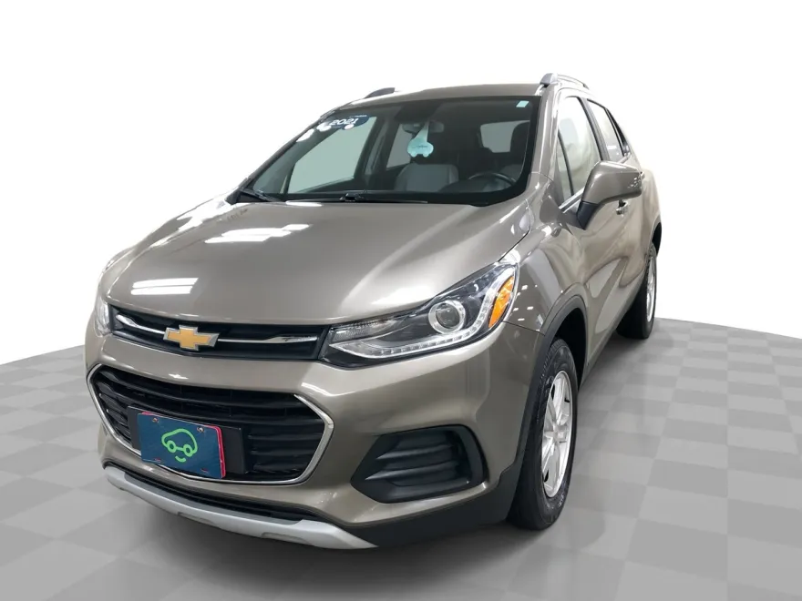2021 Chevrolet Trax LT photo 1