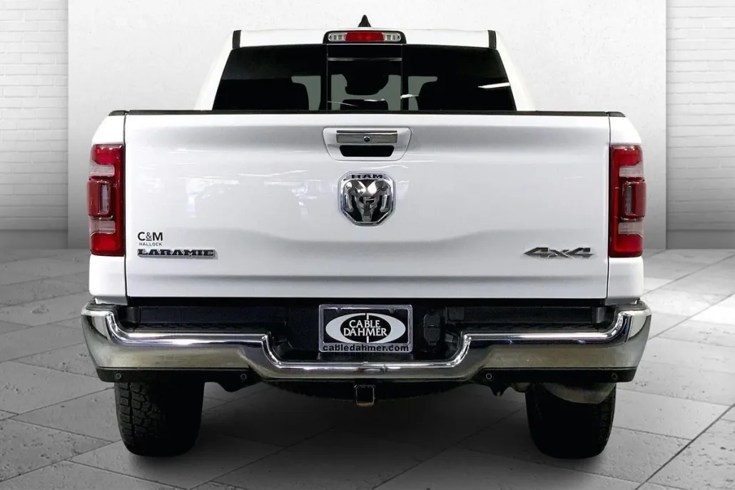 2022 Ram 1500 Laramie photo 1