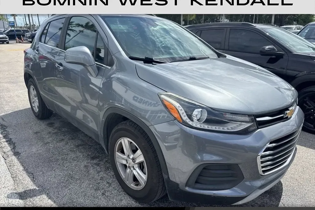 2019 Chevrolet Trax LT photo 1