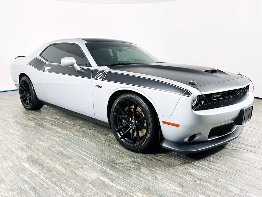 2020 Dodge Challenger R/T Scat Pack photo 1