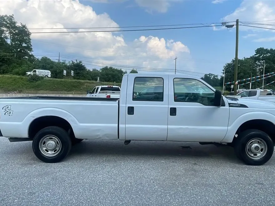 2015 Ford F-250 photo 1