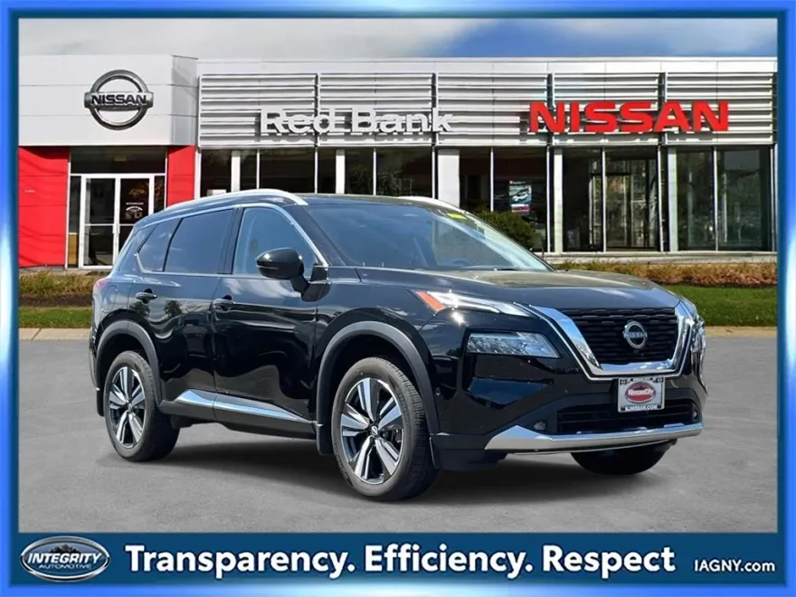 2022 Nissan Rogue Platinum photo 1