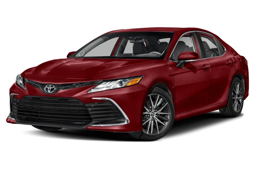 2022 Toyota Camry XLE photo 1