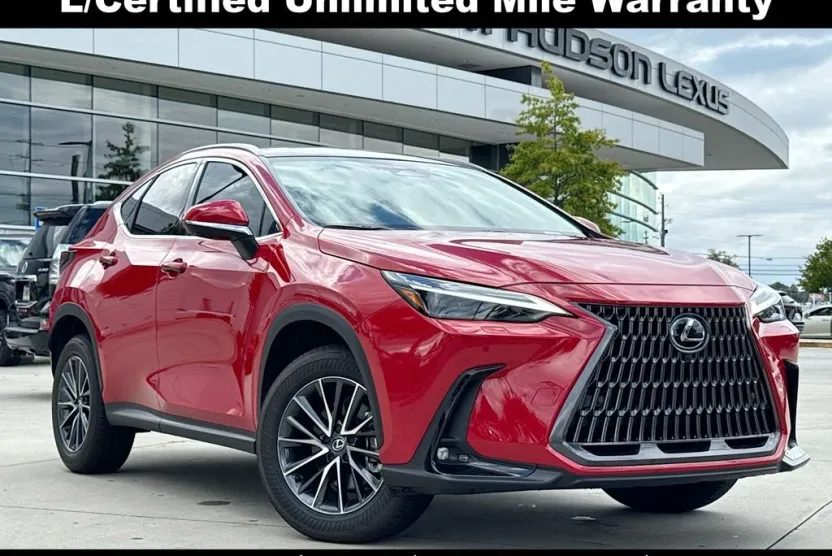 2025 Lexus NX 350 Luxury photo 1
