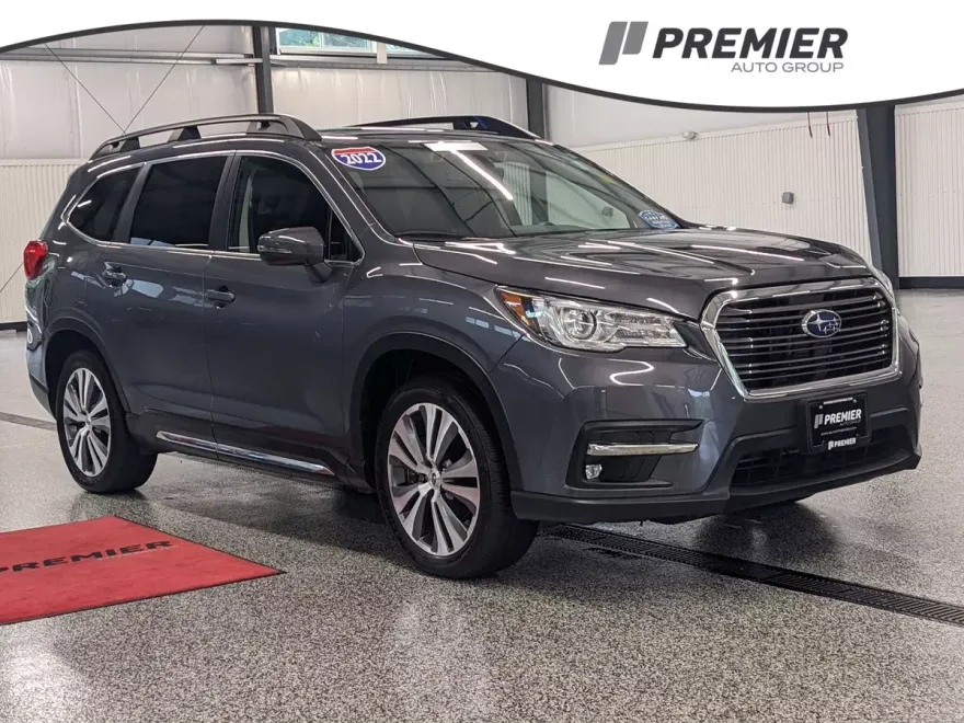 2022 Subaru Ascent Limited photo 1