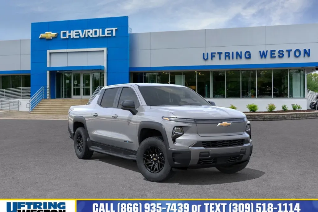 2026 Chevrolet Silverado EV LT photo 1