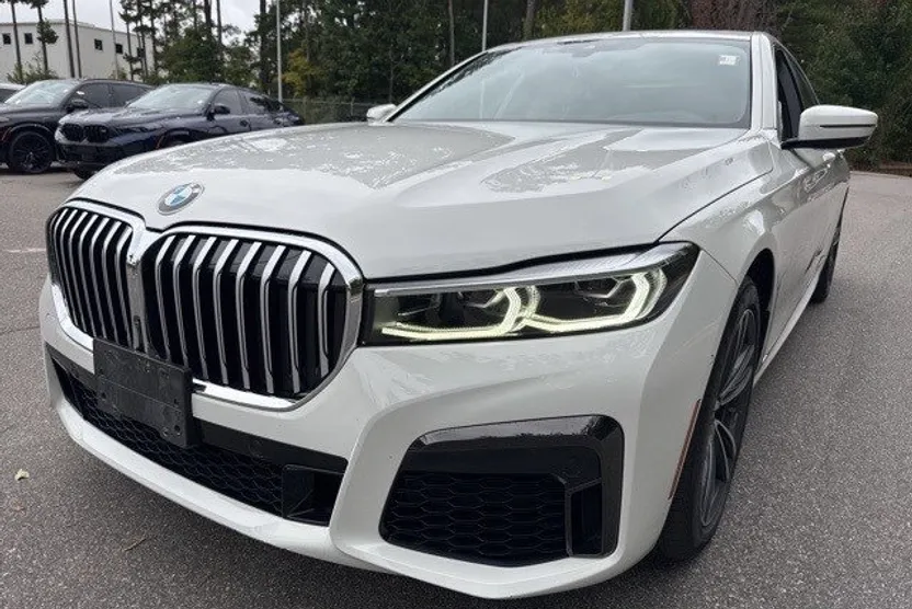 2022 Bmw 750i xDrive Sedan photo 1