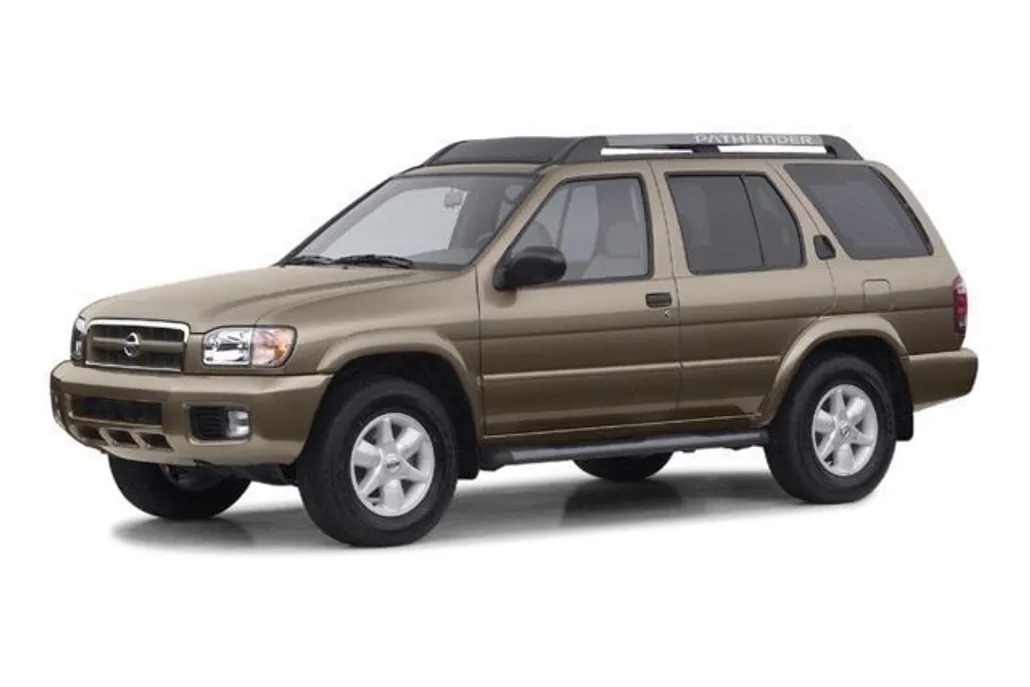 2002 Nissan Pathfinder SE photo 1