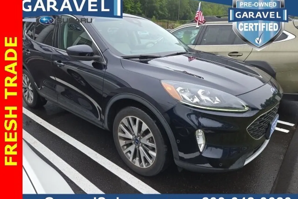 2021 Ford Escape Titanium photo 1