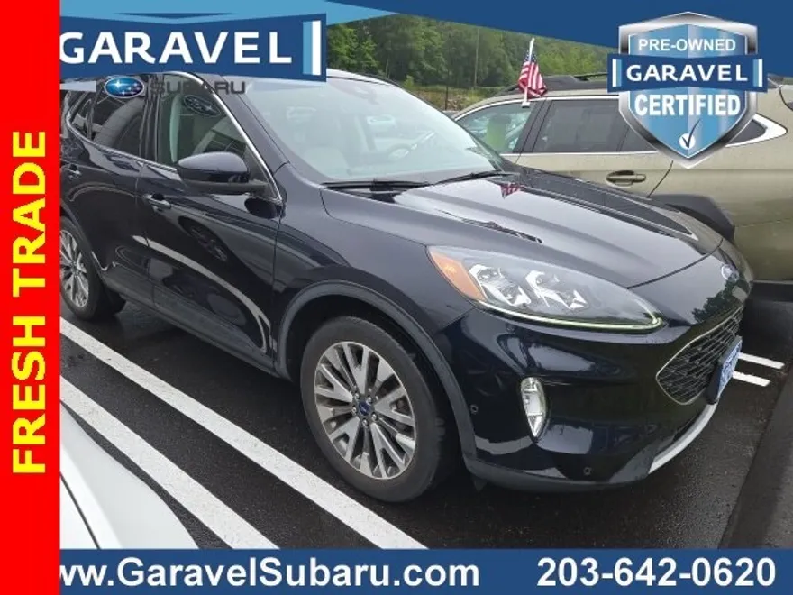 2021 Ford Escape Titanium photo 1