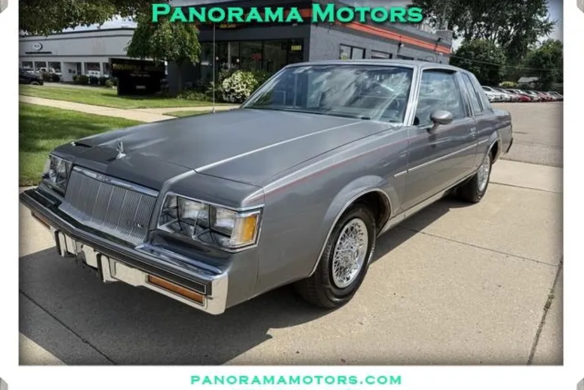 1986 Buick Regal Limited Coupe photo 1