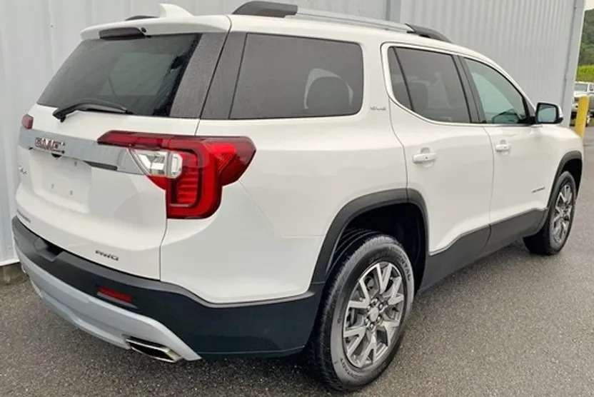 2023 Gmc Acadia SLE photo 1