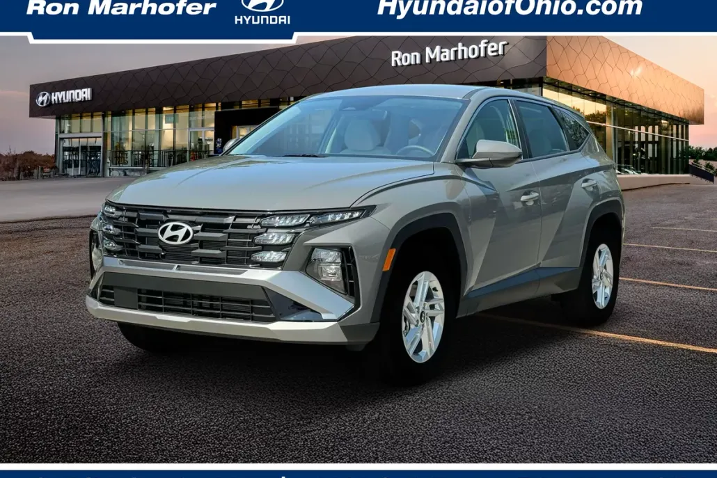 2025 Hyundai Tucson SE photo 1