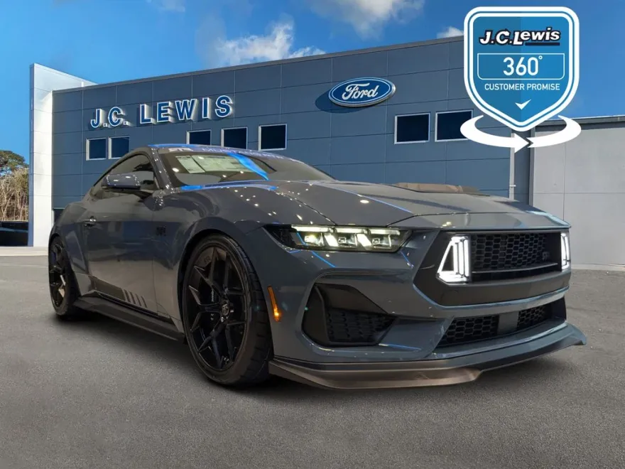 2025 Ford Mustang GT Premium photo 1