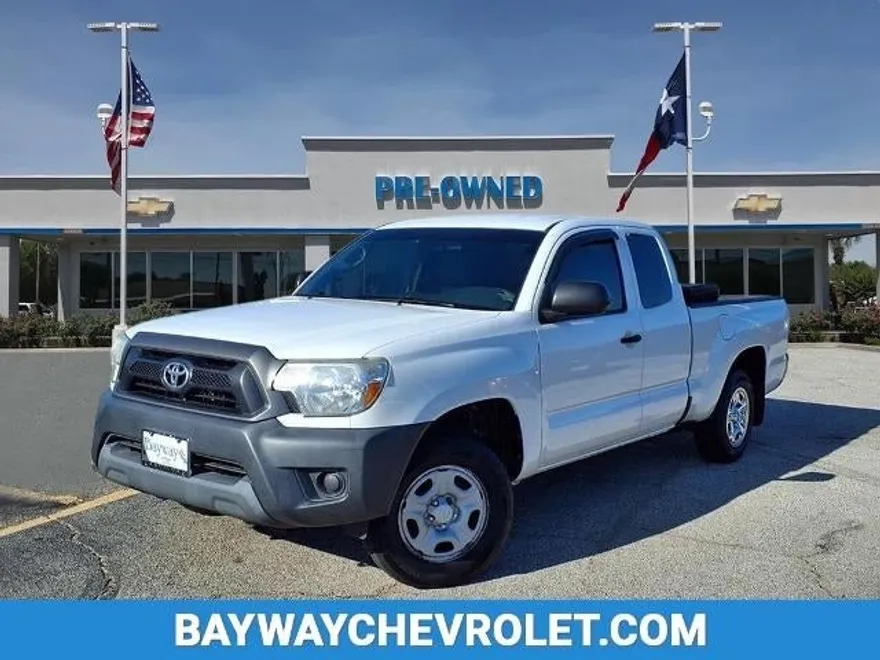 2015 Toyota Tacoma Base photo 1