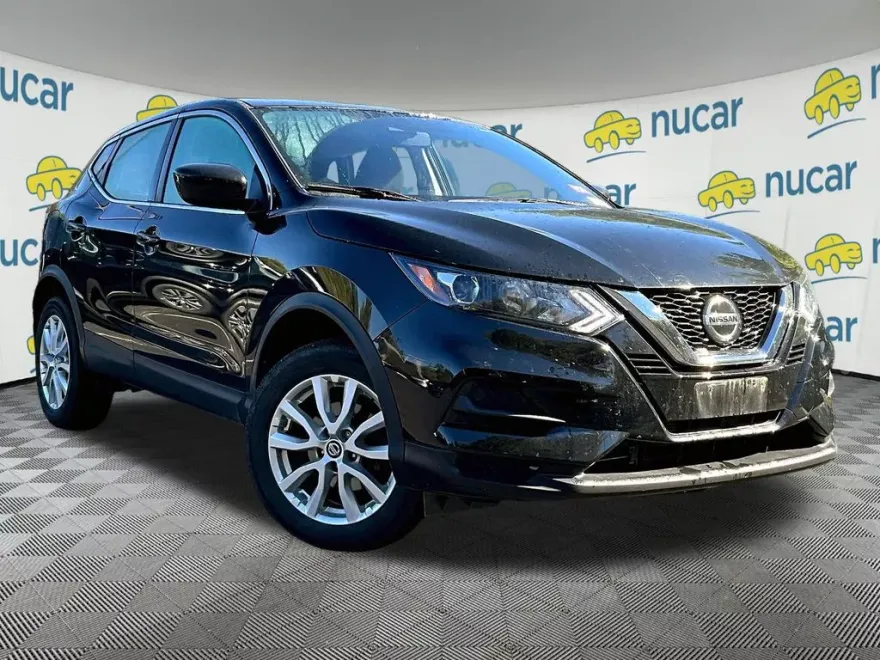 2021 Nissan Rogue Sport S photo 1