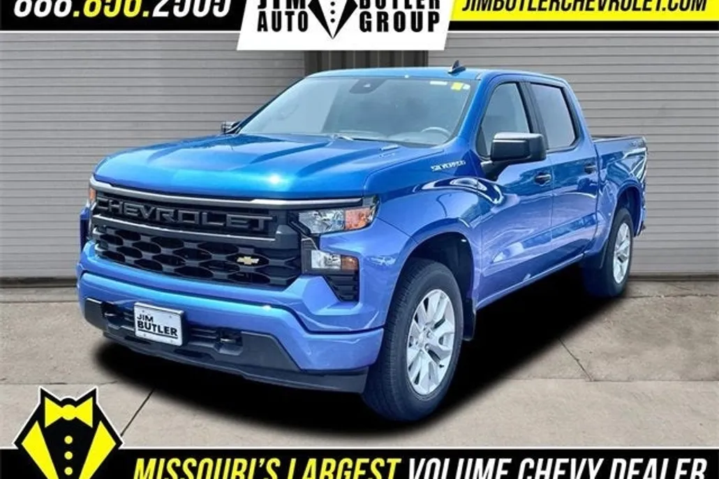 2025 Chevrolet Silverado 1500 Custom photo 1