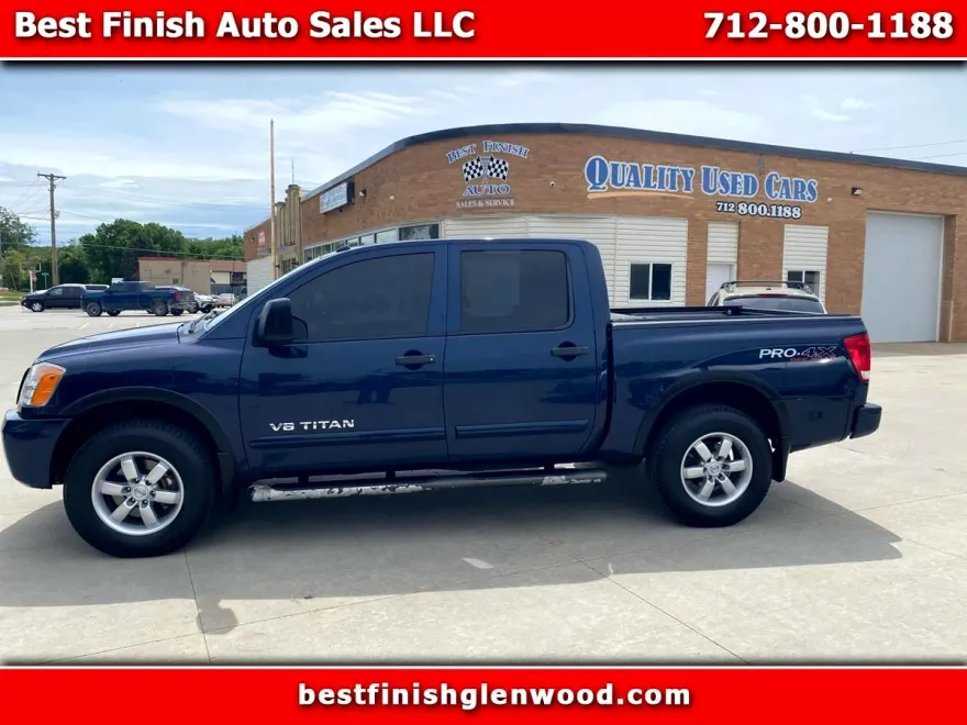 2010 Nissan Titan PRO-4X Crew Cab photo 1