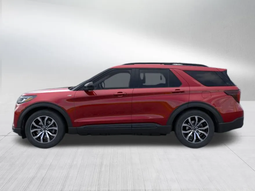 2025 Ford Explorer ST-Line photo 1