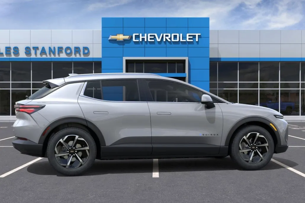 2026 Chevrolet Equinox EV 1LT photo 1