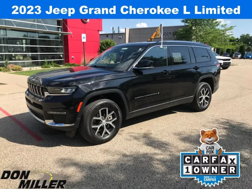 2023 Jeep Grand Cherokee Limited photo 1
