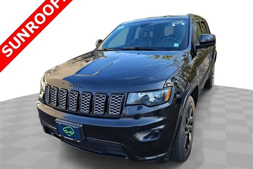 2019 Jeep Grand Cherokee Altitude photo 1