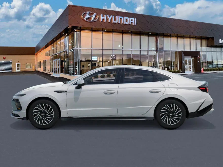 2026 Hyundai Sonata Hybrid Limited photo 1