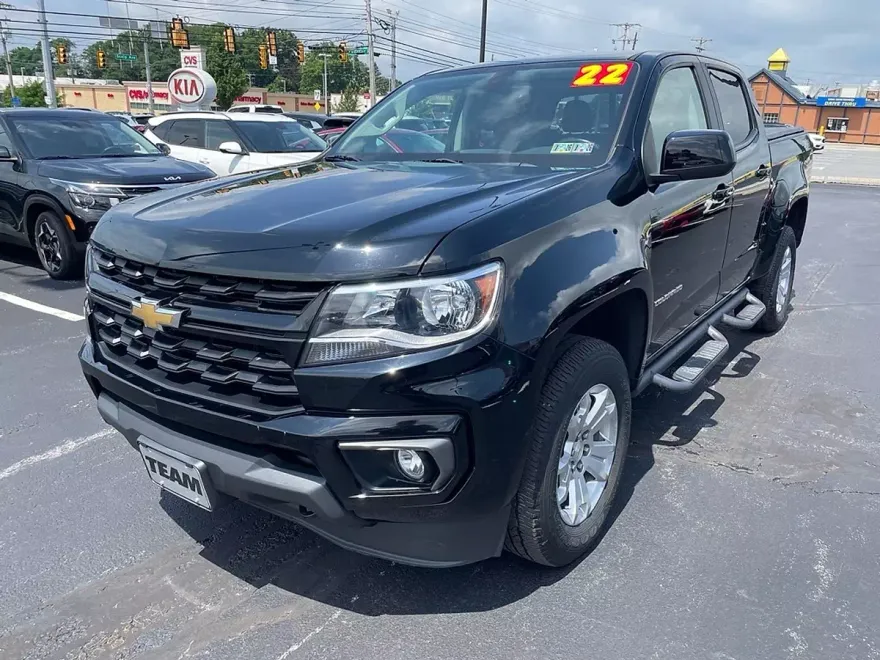 2022 Chevrolet Colorado LT photo 1
