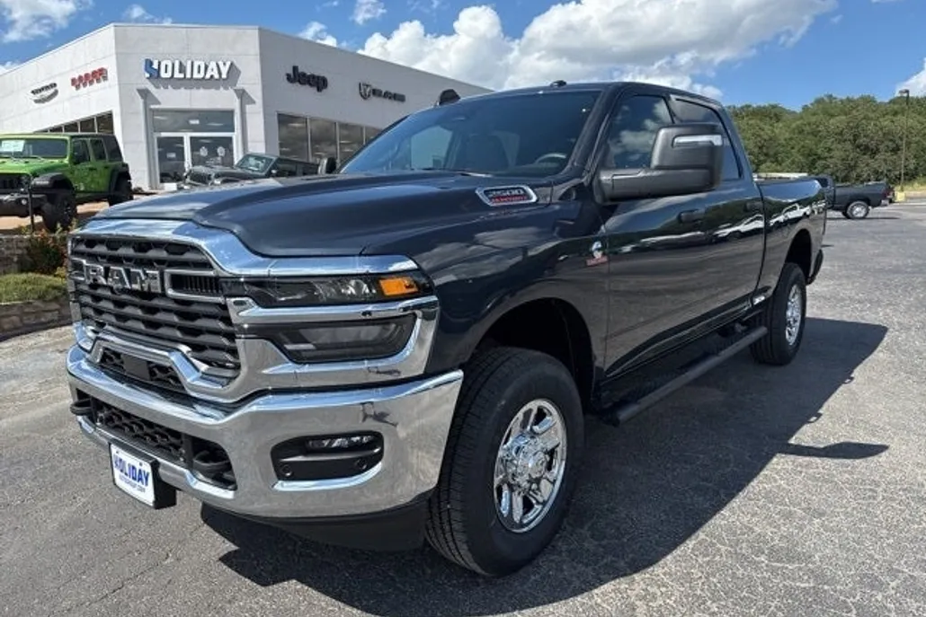 2025 Ram 2500 Tradesman photo 1
