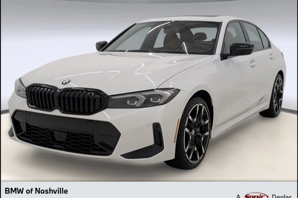 2025 Bmw 330i Sedan photo 1