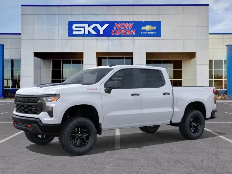 2025 Chevrolet Silverado 1500 Custom Trail Boss photo 1