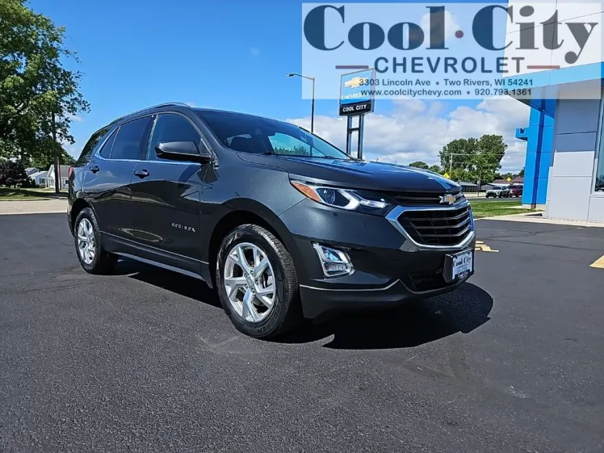2020 Chevrolet Equinox LT photo 1