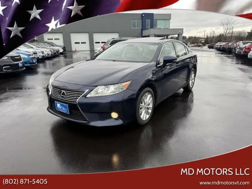 2013 Lexus ES 300h Base photo 1