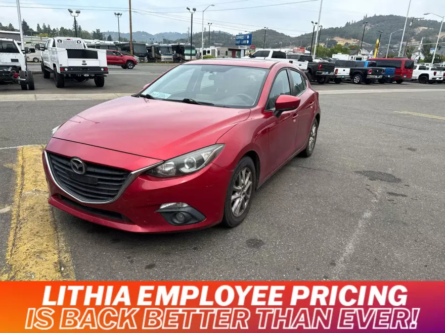 2016 Mazda Mazda3 Touring Hatchback photo 1